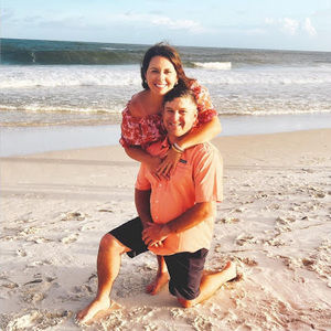 Meet your Posher, Alexis